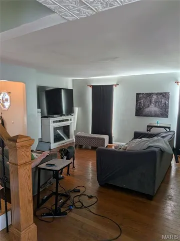 $295,000 | 4616 Greenore Drive, High Ridge, MO 63049