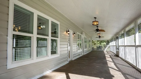 $850,000 | 213 County Road 2320, Telephone, TX 75488