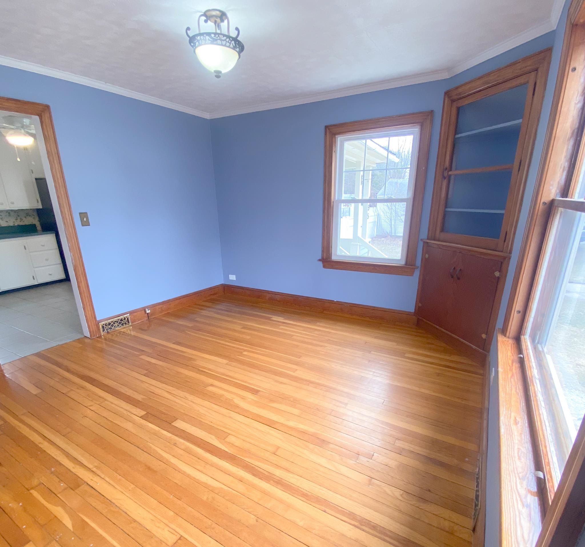 455 Blodget Street Manchester, NH 03104 - Photo 14 of 37