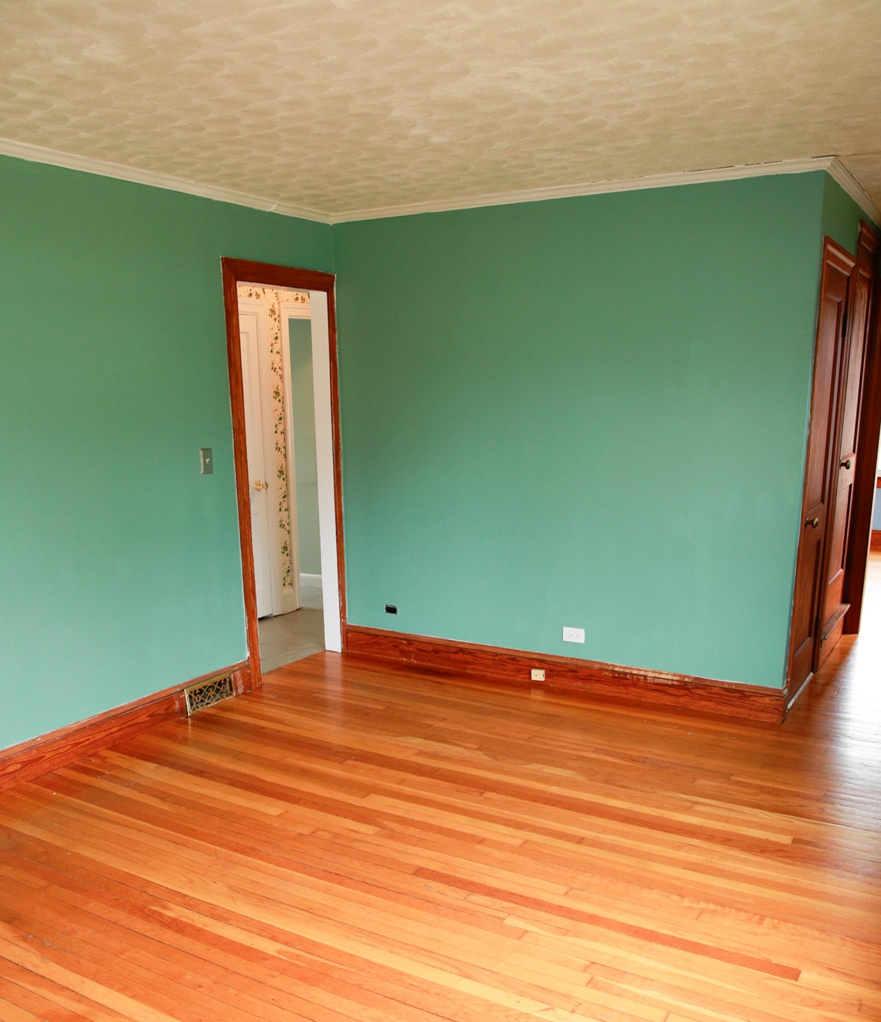 455 Blodget Street Manchester, NH 03104 - Photo 19 of 37