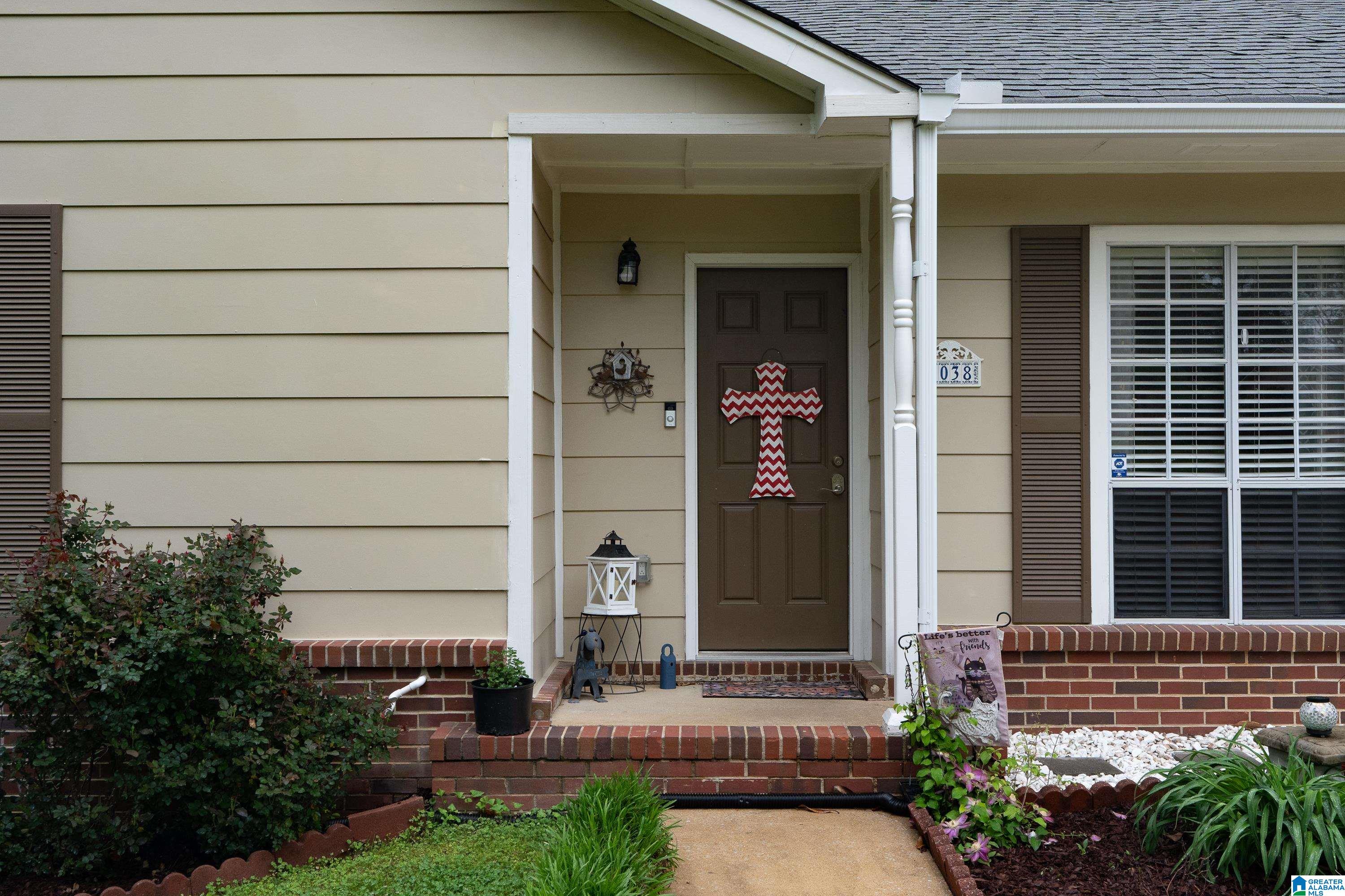 1038 8th Avenue Southwest Alabaster, AL 35007 - Photo 3 of 29 Gallery Image 3