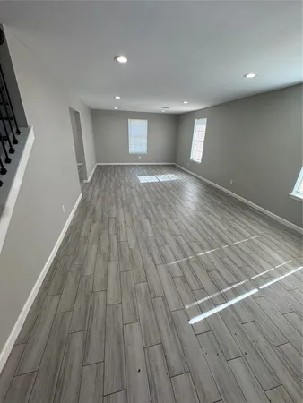 $1,685 | 8502 North Main Street, Houston, TX 77022