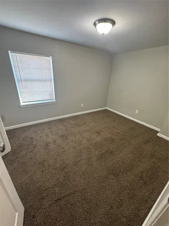 $1,685 | 8502 North Main Street, Houston, TX 77022