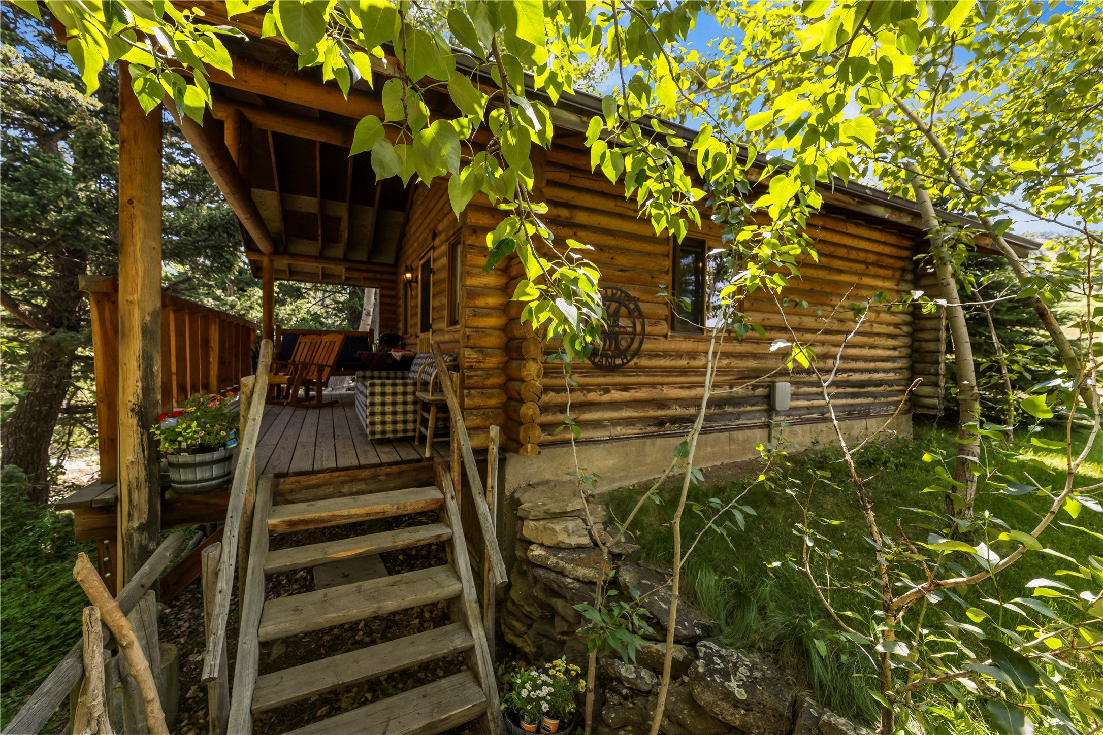380 West Boulder Road McLeod, MT 59052 - Photo 39 of 77 Entry to the cabin