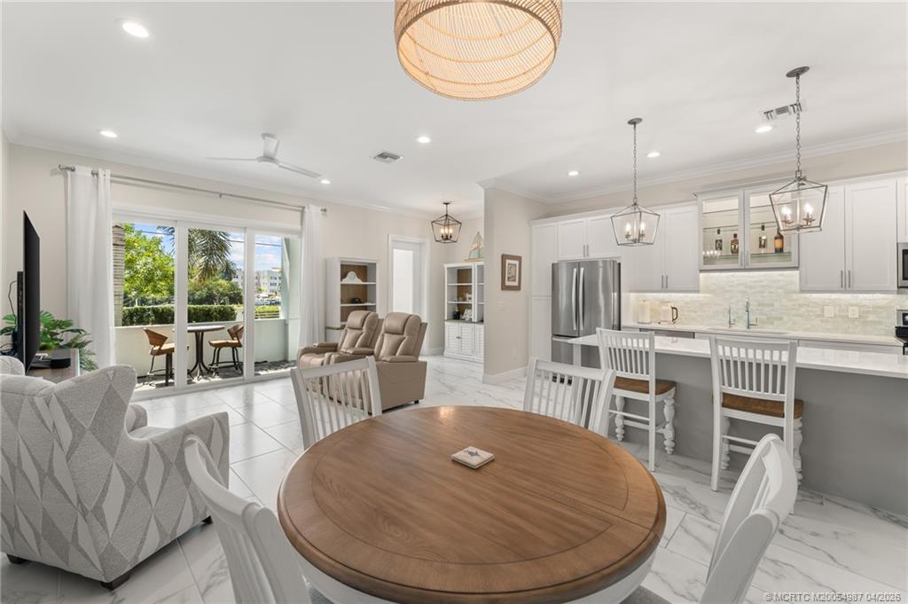 517 Southwest Ocean Boulevard Stuart, FL 34994 - Photo 9 of 36