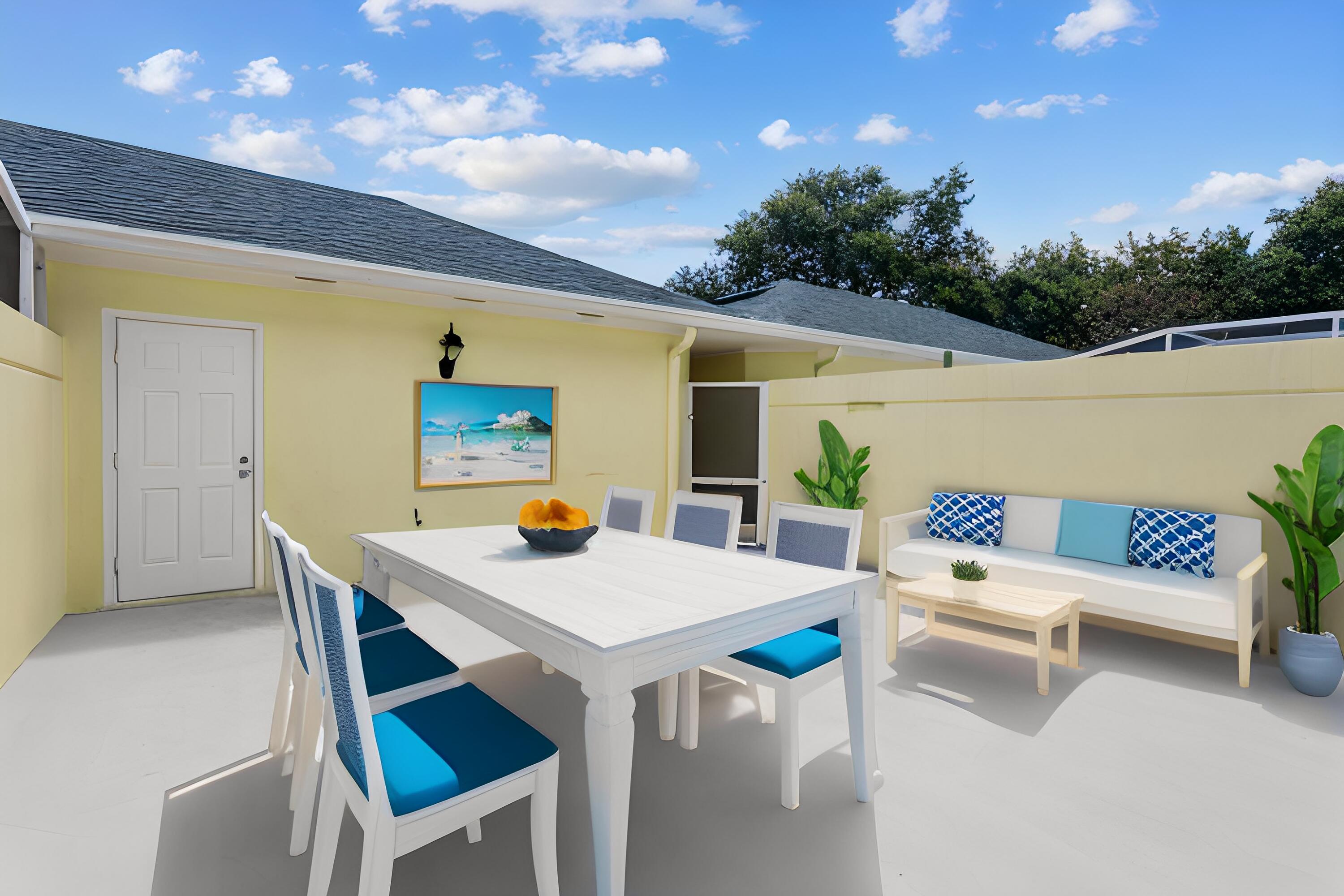 155 Waterford Drive Jupiter, FL 33458 - Photo 38 of 51 a outdoor living space with furniture and city view
