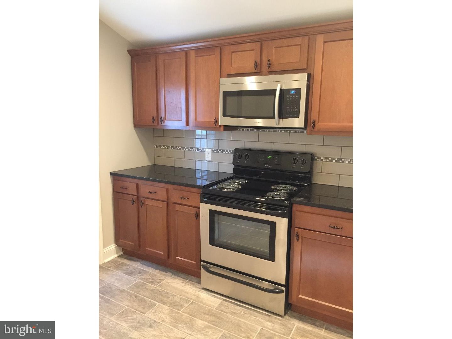 1023 Davisville Road Southampton, PA 18966 - Photo 8 of 25 Gallery Image 8