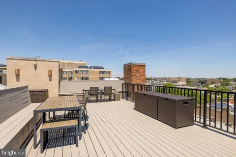 $1,125,000 | 1870 Wyoming Avenue Northwest, Unit 104, Washington, DC 20009