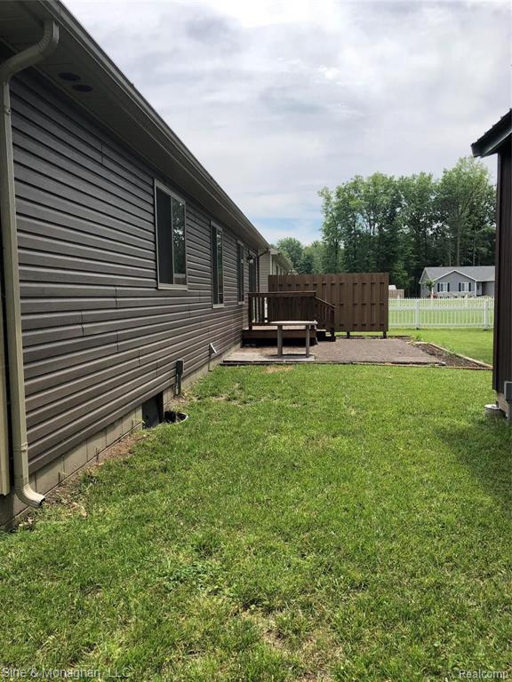 9526 Amy Road Algonac, MI 48001 - Photo 37 of 39