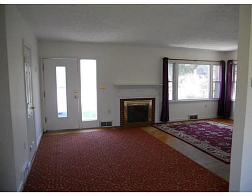 1821 Timberline Drive Springfield, OH 45504 - Photo 3 of 9