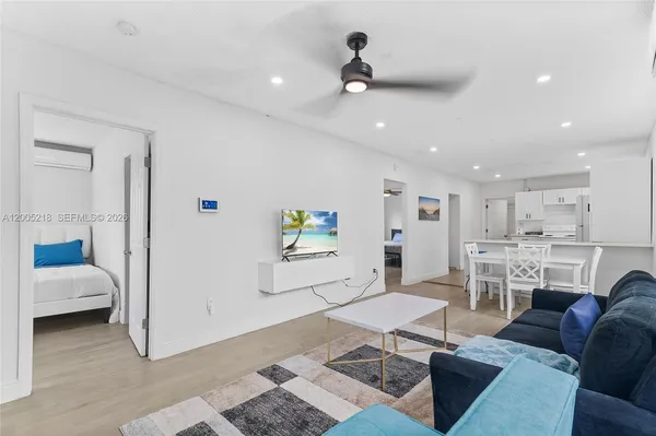$2,400 | 1408 North 23rd Street, Fort Pierce, FL 34950