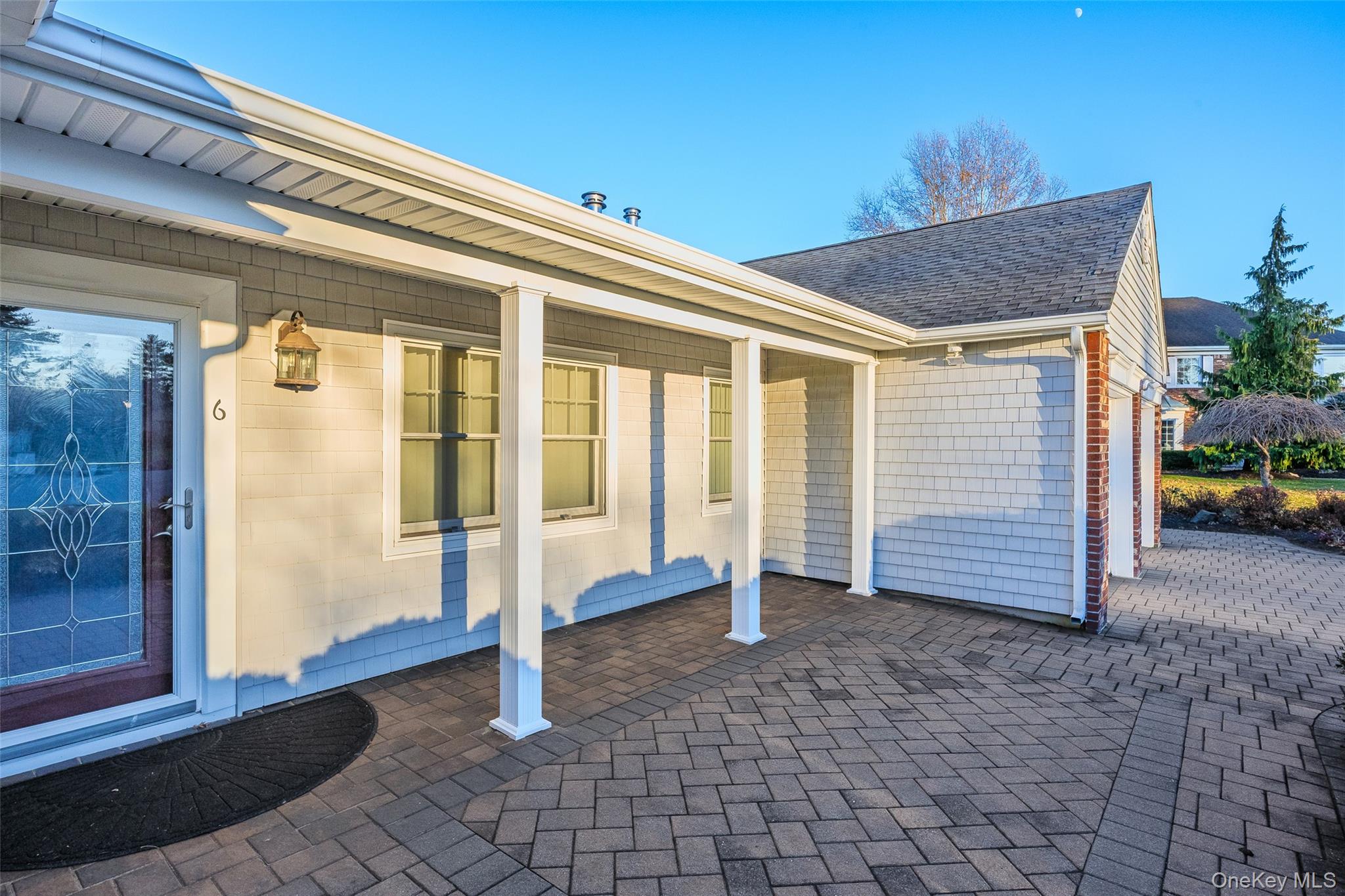 6 Hillview Court Commack, NY 11725 - Photo 5 of 43