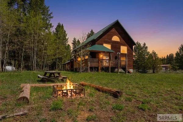 $875,000 | 3524 Remington Drive, Island Park, ID 83429