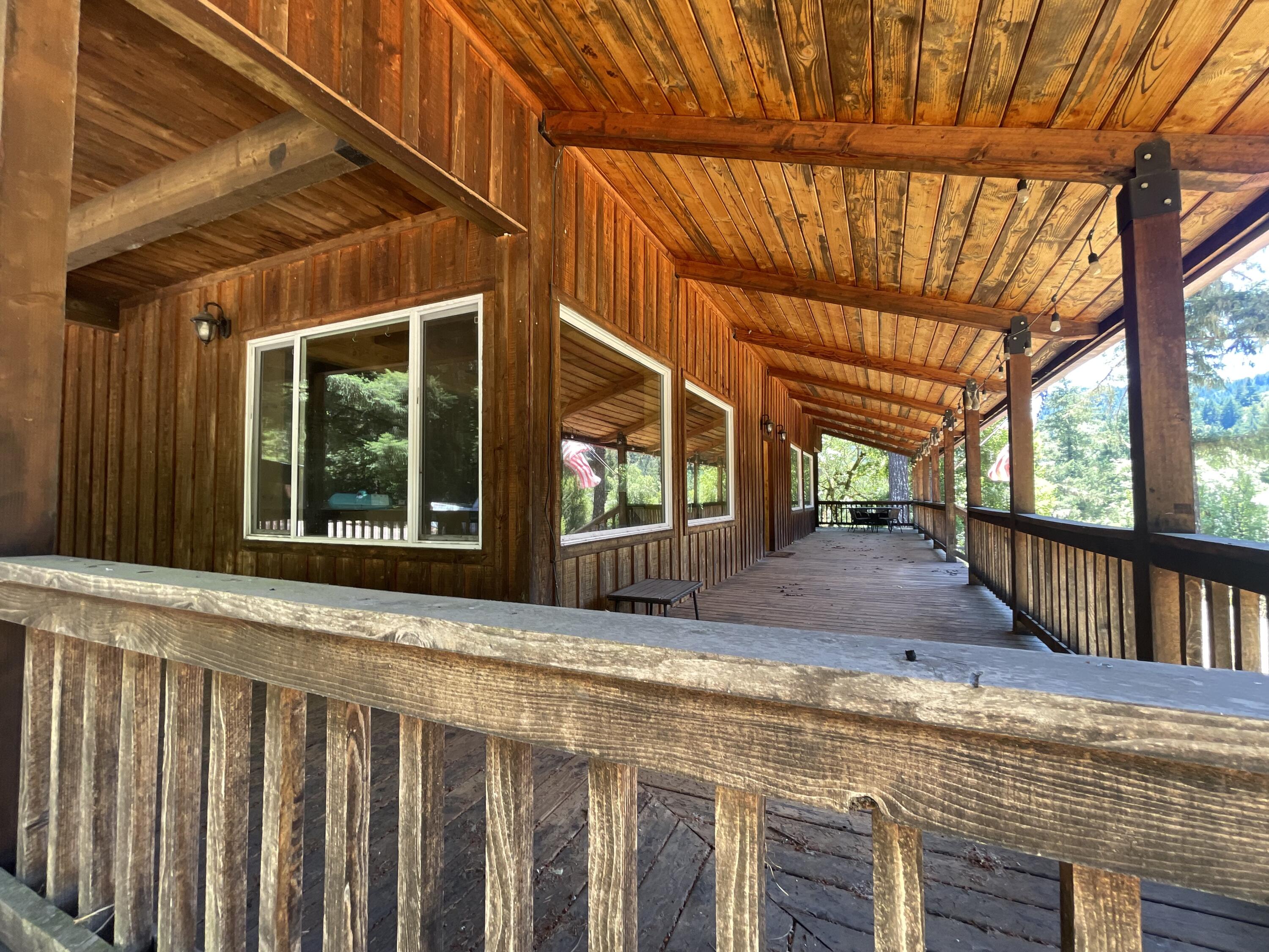 35082 Alderpoint Road Blocksburg, CA 95514 - Photo 46 of 71
