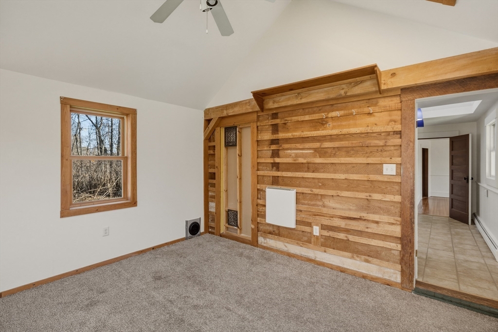 274 Sunderland Road Amherst, MA 01002 - Photo 17 of 42