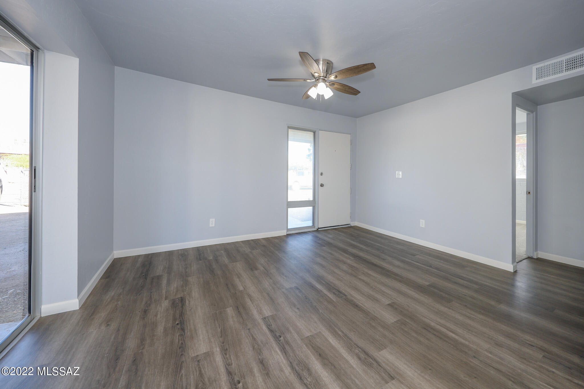 117 West Bilby Road Tucson, AZ 85706 - Photo 9 of 29 Gallery Image 9