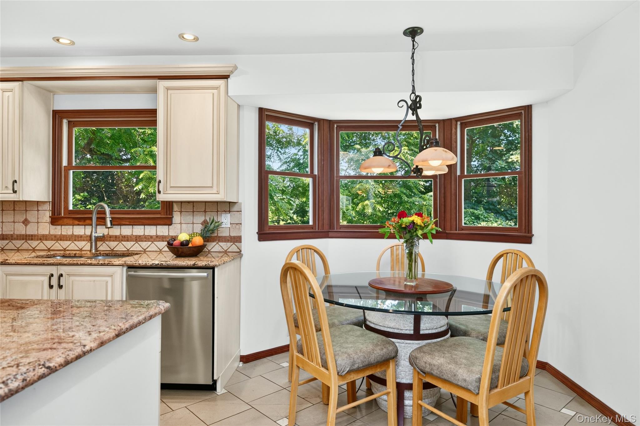 7 Overlook Road Dobbs Ferry, NY 10522 - Photo 13 of 46