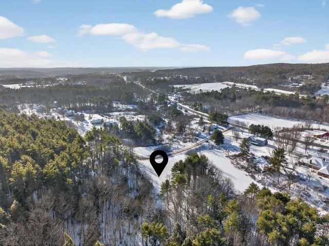 $575,000 | 6 Eastern Avenue, Falmouth, ME 04105