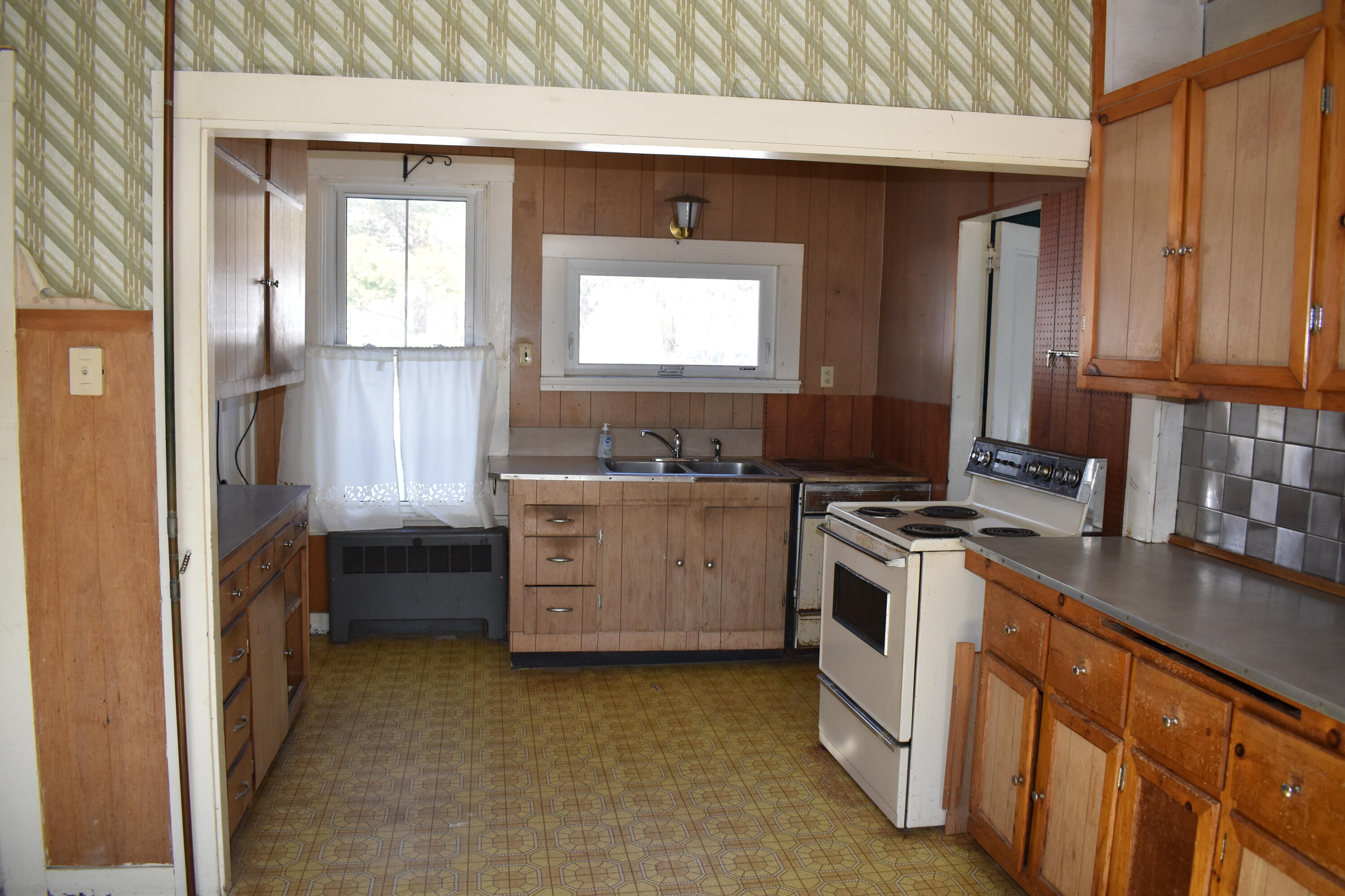 476 Winthrop Center Road Winthrop, ME 04364 - Photo 5 of 52 DSC_0873