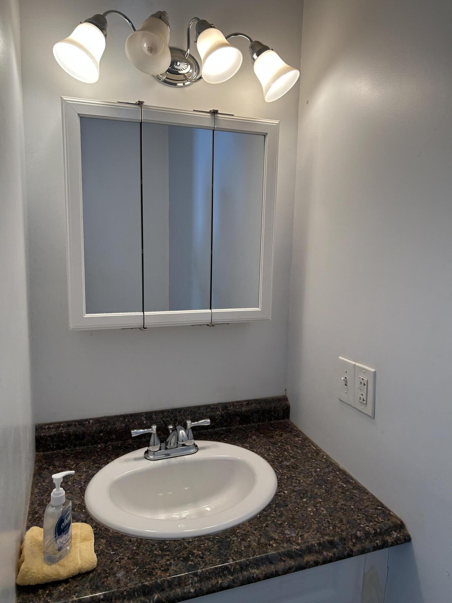 476 Winthrop Center Road Winthrop, ME 04364 - Photo 10 of 52 IMG_6145