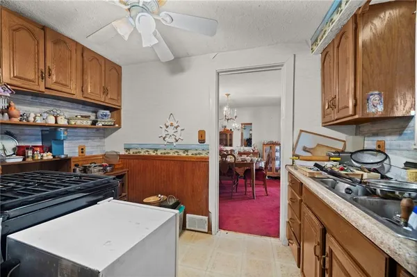 $192,900 | 1521 Pacific Avenue, Natrona Heights, PA 15065