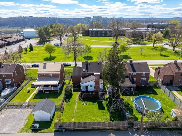 $192,900 | 1521 Pacific Avenue, Natrona Heights, PA 15065