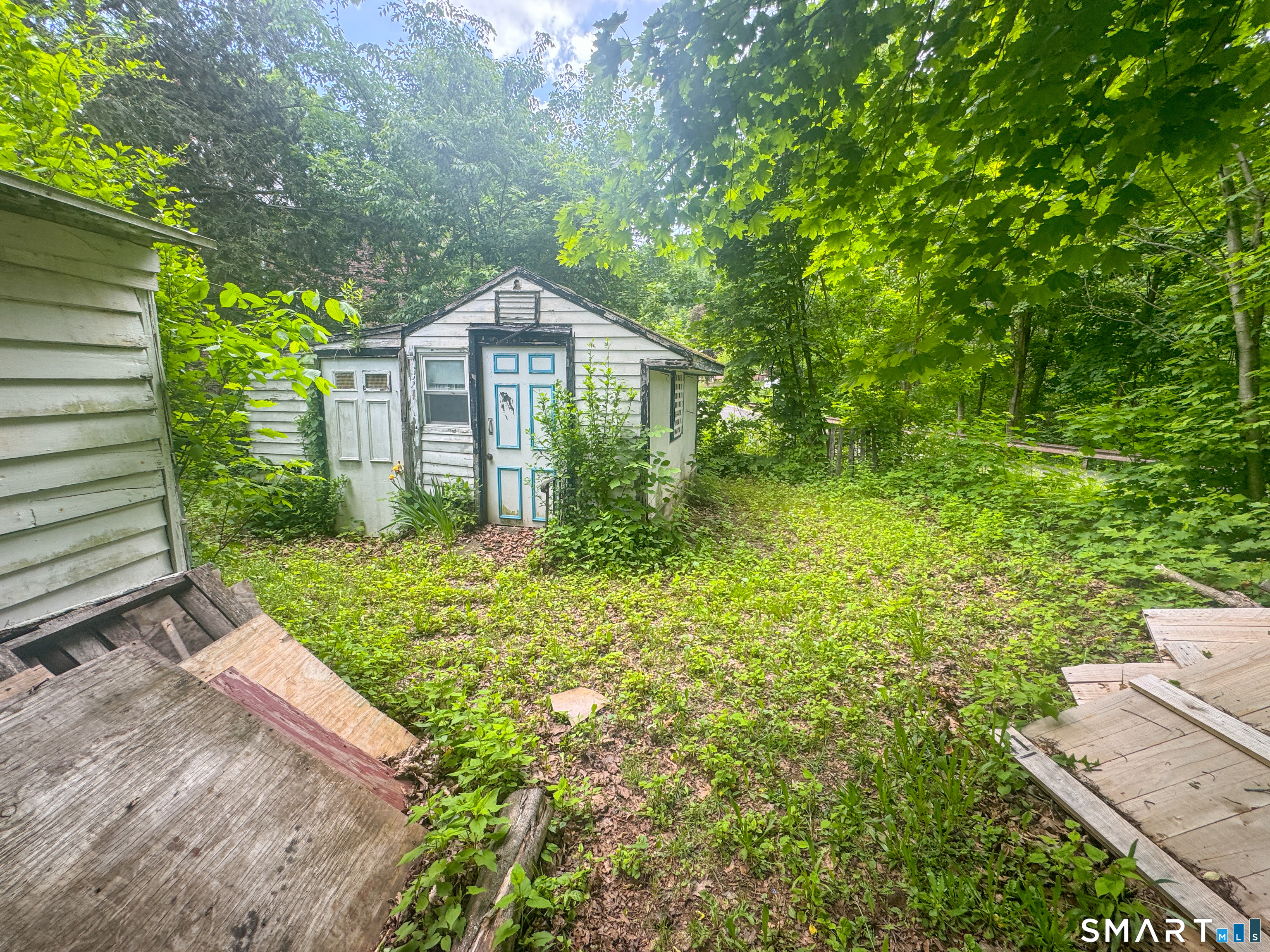 140 Bailey Avenue Meriden, CT 06451 - Photo 30 of 31