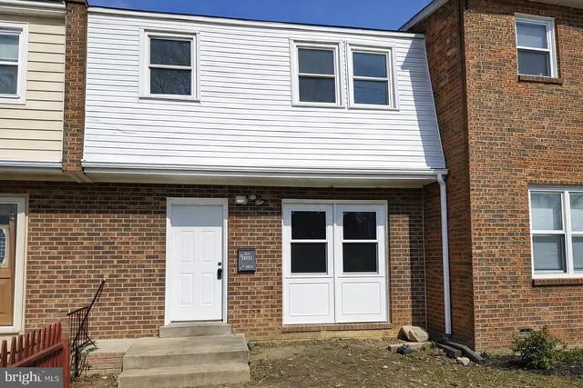 $2,095 | 3456 Beale Court, Woodbridge, VA 22193