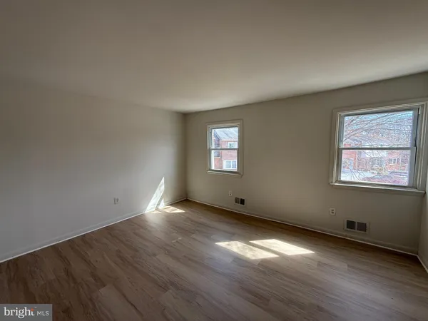 $2,045 | 3456 Beale Court, Woodbridge, VA 22193