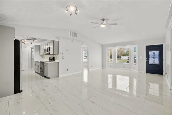 $2,800 | 2010 Southwest Burlington Street, Port St. Lucie, FL 34984