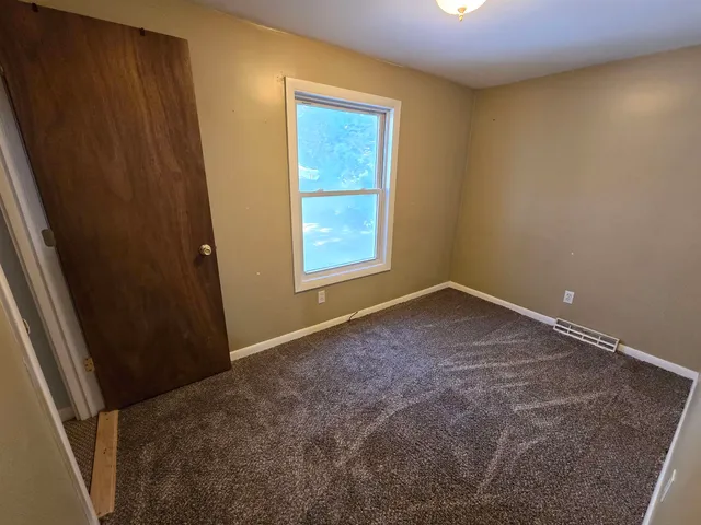 $235,000 | 4120 Middle Road, Clarendon, VT 05759