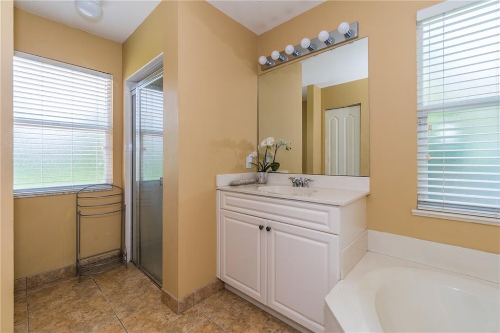 2728 Southwest Regency Road Stuart, FL 34997 - Photo 18 of 25 Gallery Image 18