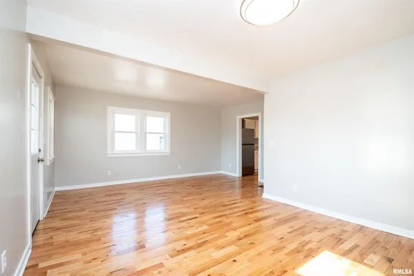$100,000 | 821 East Wilson Avenue, Peoria Heights, IL 61616
