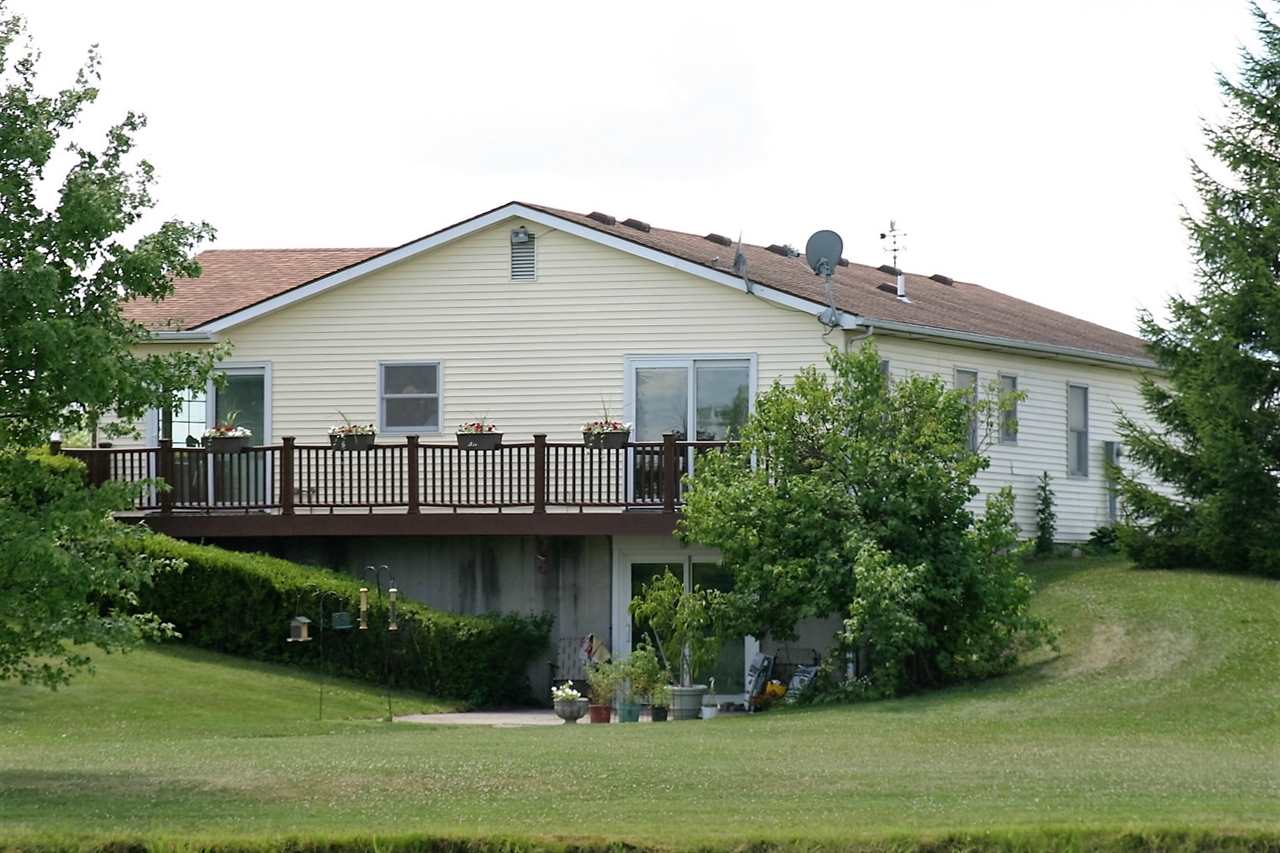 14608 Yoder Road Roanoke, IN 46783 - Photo 17 of 21