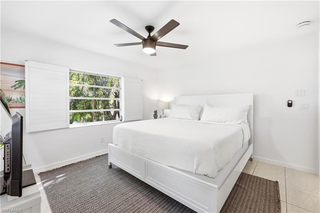 1147 Shady Rest Lane Naples, FL 34103 - Photo 20 of 50