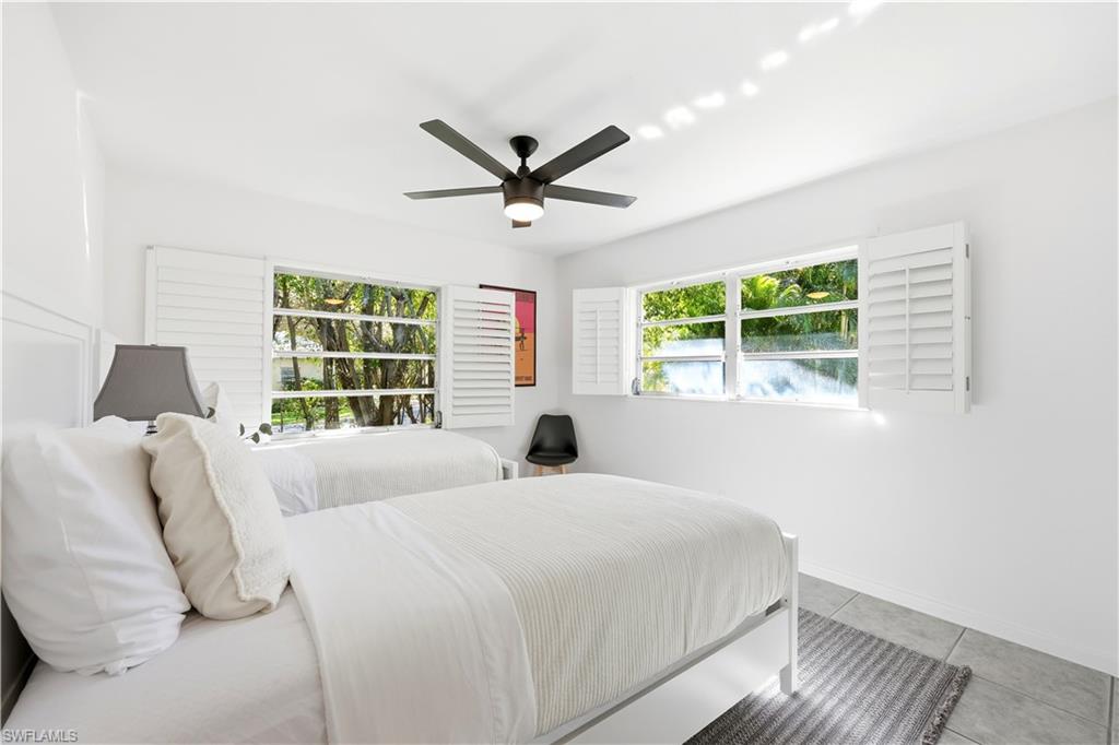 1147 Shady Rest Lane Naples, FL 34103 - Photo 22 of 50