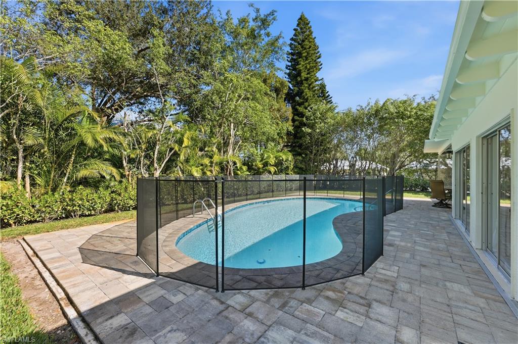 1147 Shady Rest Lane Naples, FL 34103 - Photo 37 of 50