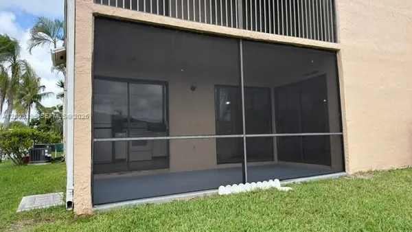 $2,300 | 1160 Washington Circle, Unit 1160B, Florida City, FL 33034