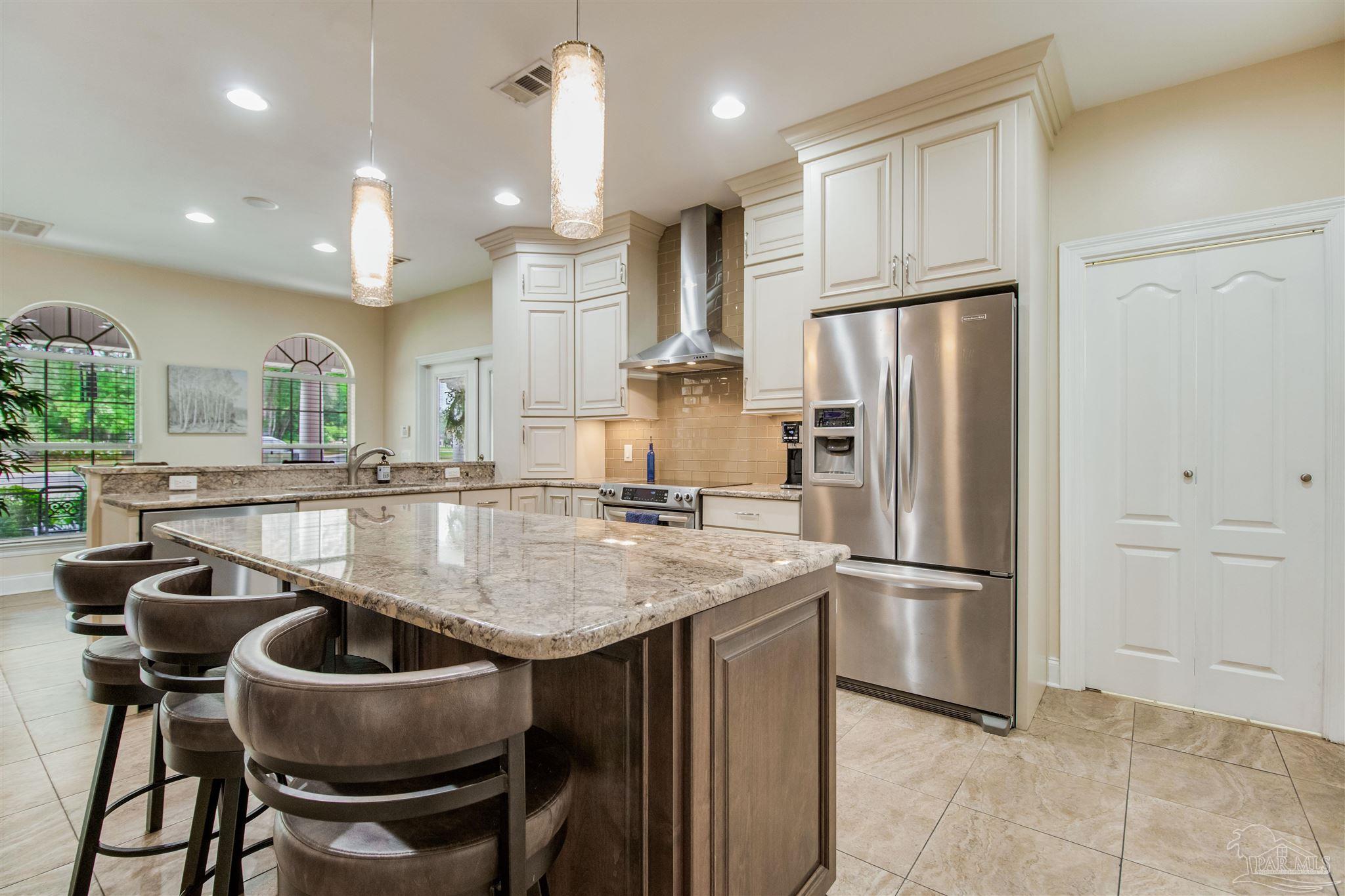 2942 Greystone Drive Pace, FL 32571 - Photo 3 of 50