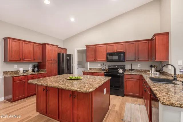 $550,000 | 2691 East Hulet Drive, Chandler, AZ 85225