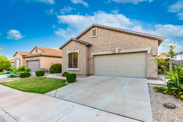 $550,000 | 2691 East Hulet Drive, Chandler, AZ 85225