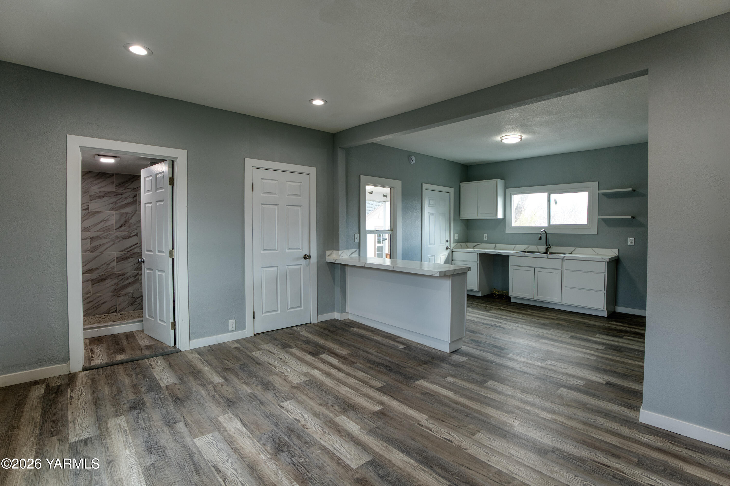 503 Grandridge Road Grandview, WA 98930 - Photo 10 of 32 505 Grandridge Rd-33