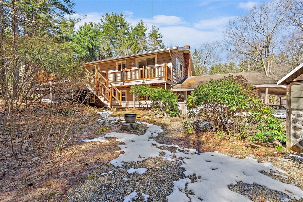 352 Taylor Road Stow, MA 01775 - Photo 36 of 39 Gallery Image 36