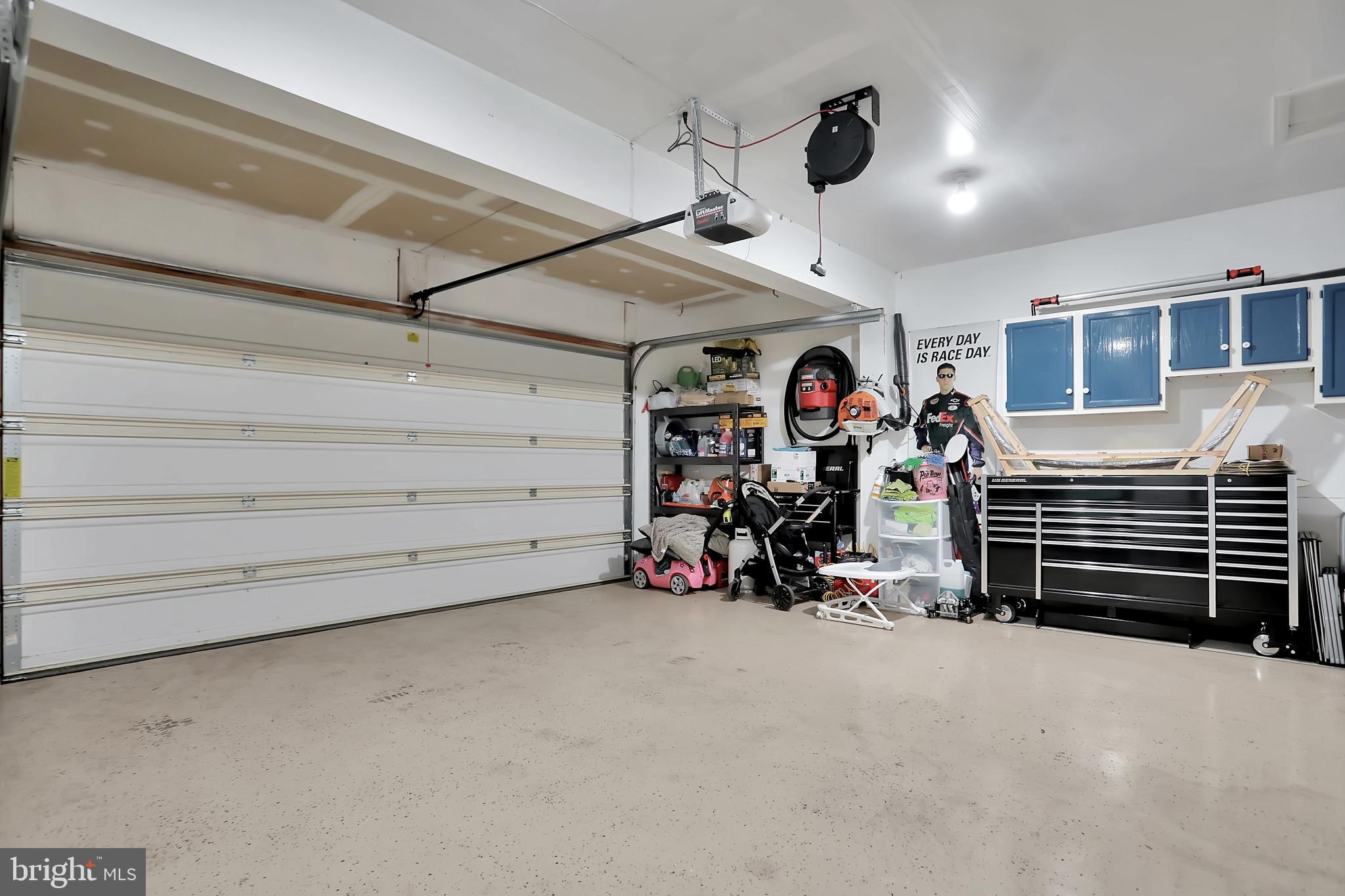 8636 Jordan Road Fairplay, MD 21733 - Photo 48 of 60 Garage
