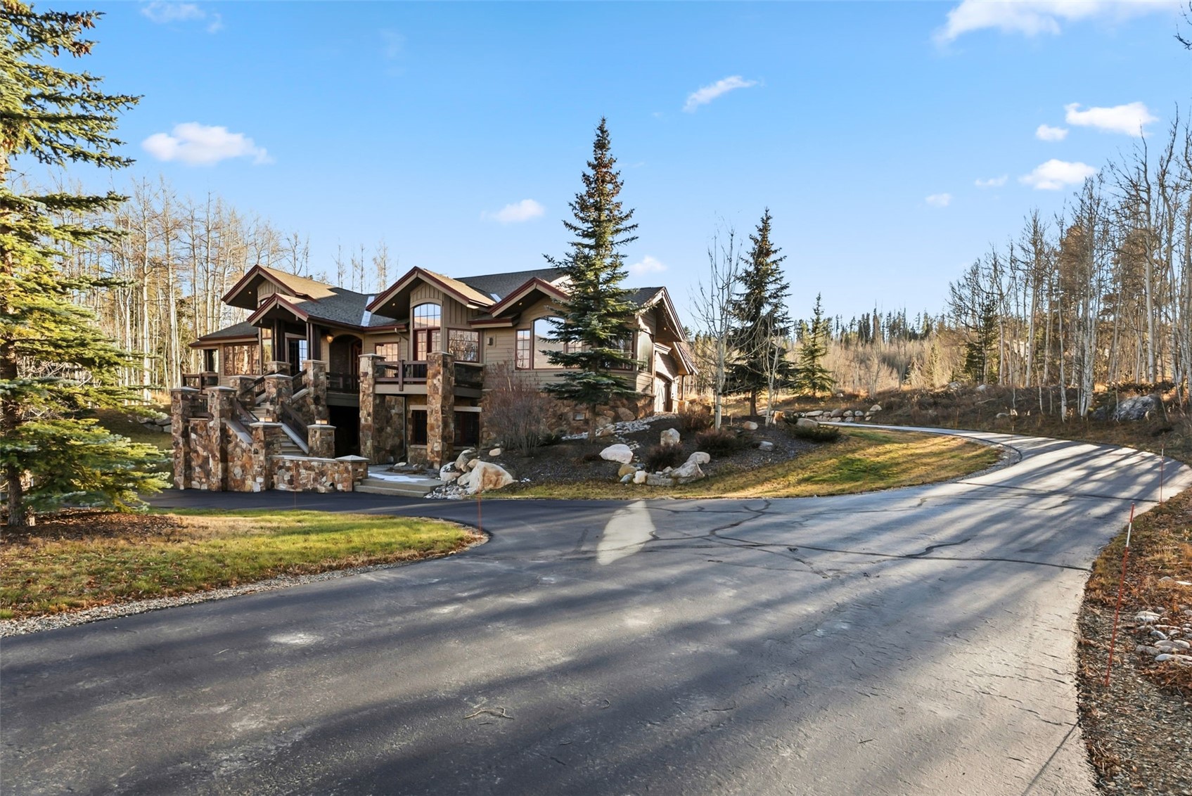 2140 Hunter's Knob Road Silverthorne, CO 80498 - Photo 42 of 46 View of asphalt driveway with stairway