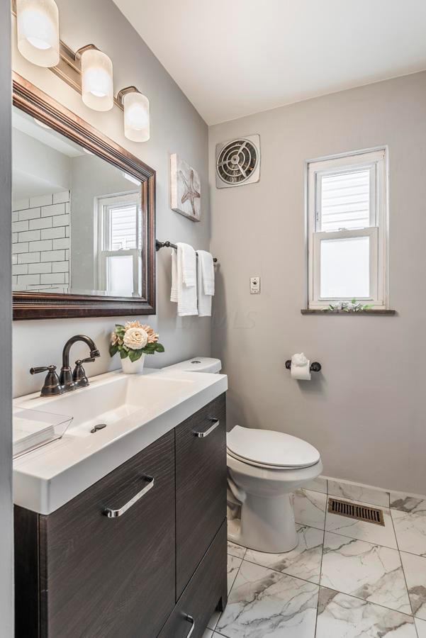 1220 Berkeley Road Columbus, OH 43206 - Photo 11 of 26
