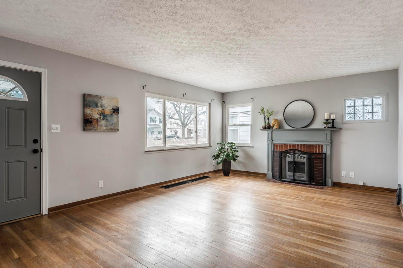 1220 Berkeley Road Columbus, OH 43206 - Photo 2 of 26