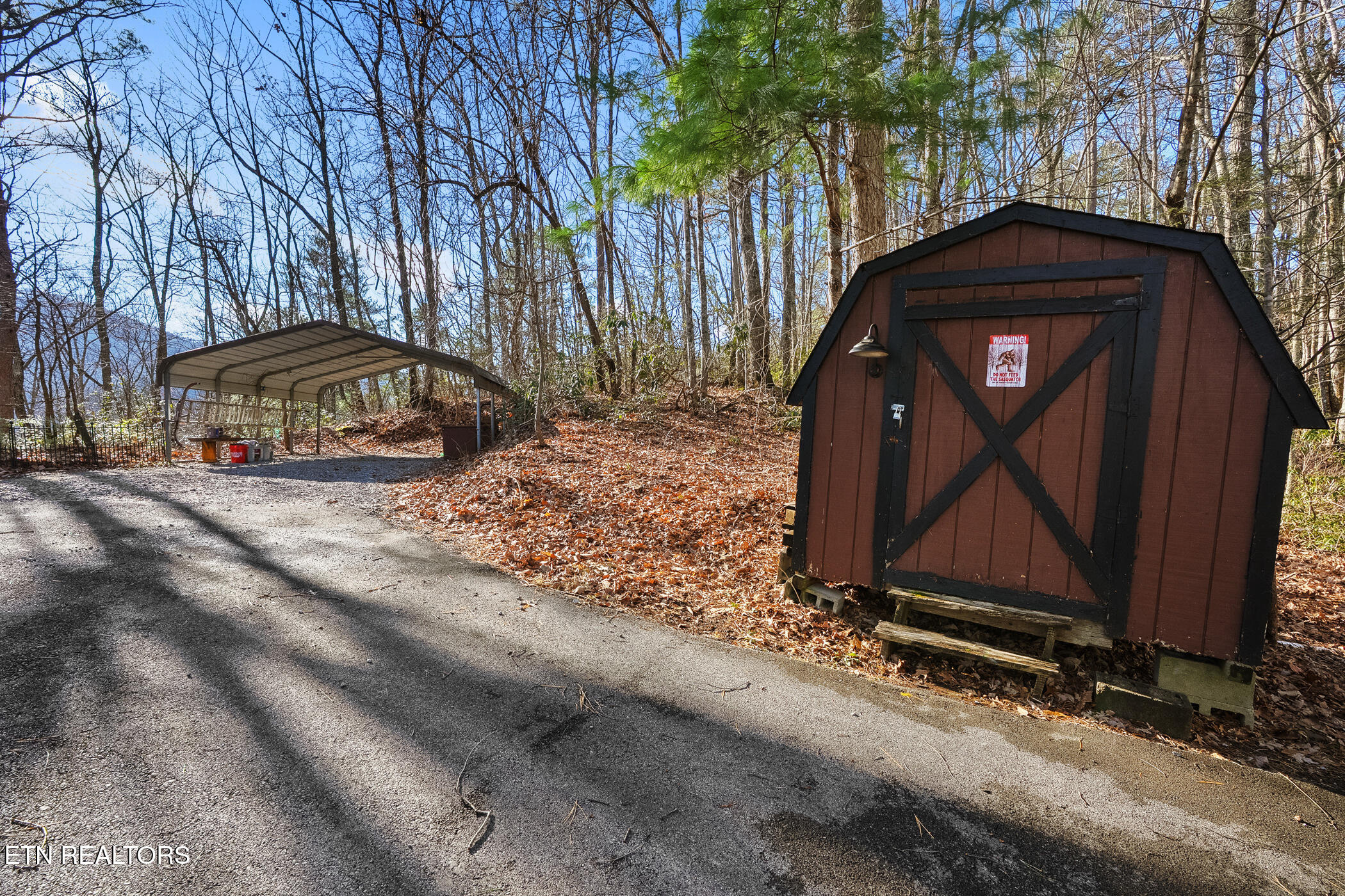 4112 Hillcrest Road Sevierville, TN 37862 - Photo 38 of 42 DSC05314