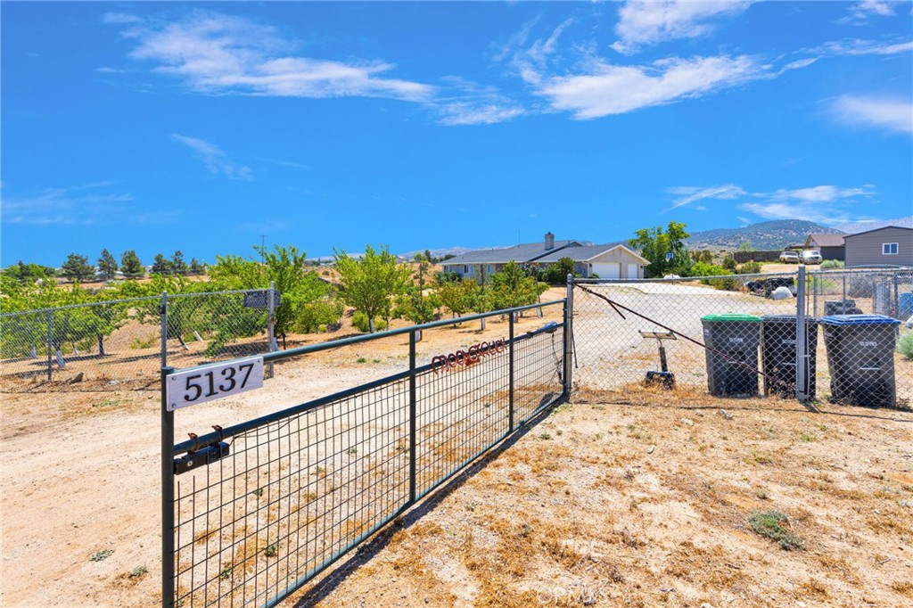 5137 Cygnet Road Phelan, CA 92371 - Photo 56 of 61