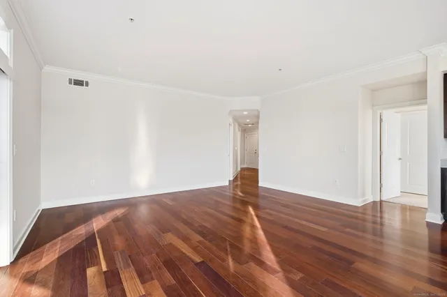 $579,900 | 142 East Avenue, Unit A102, Norwalk, CT 06851